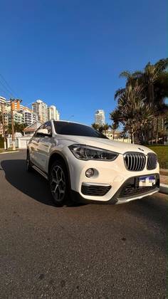 BMW X1 2.0 16V TURBO ACTIVEFLEX SDRIVE20I 4P AUTOMÁTICO BMW X1 2.0 16V TURBO ACTIVEFLEX SDRIVE20I 4P AUTOMÁTICO
